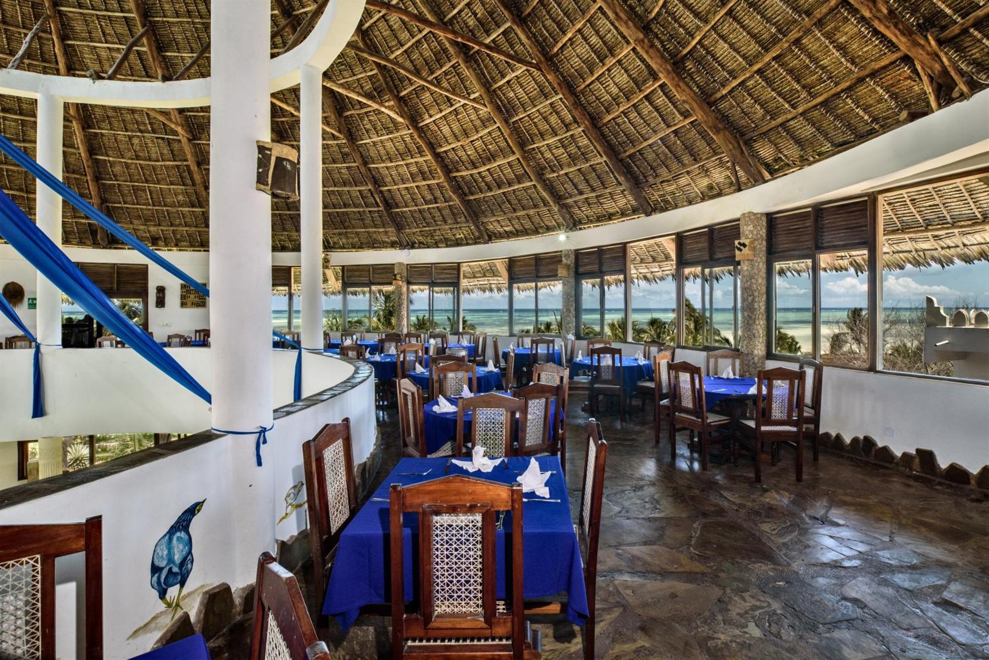 Jacaranda Beach Resort Watamu Exterior photo
