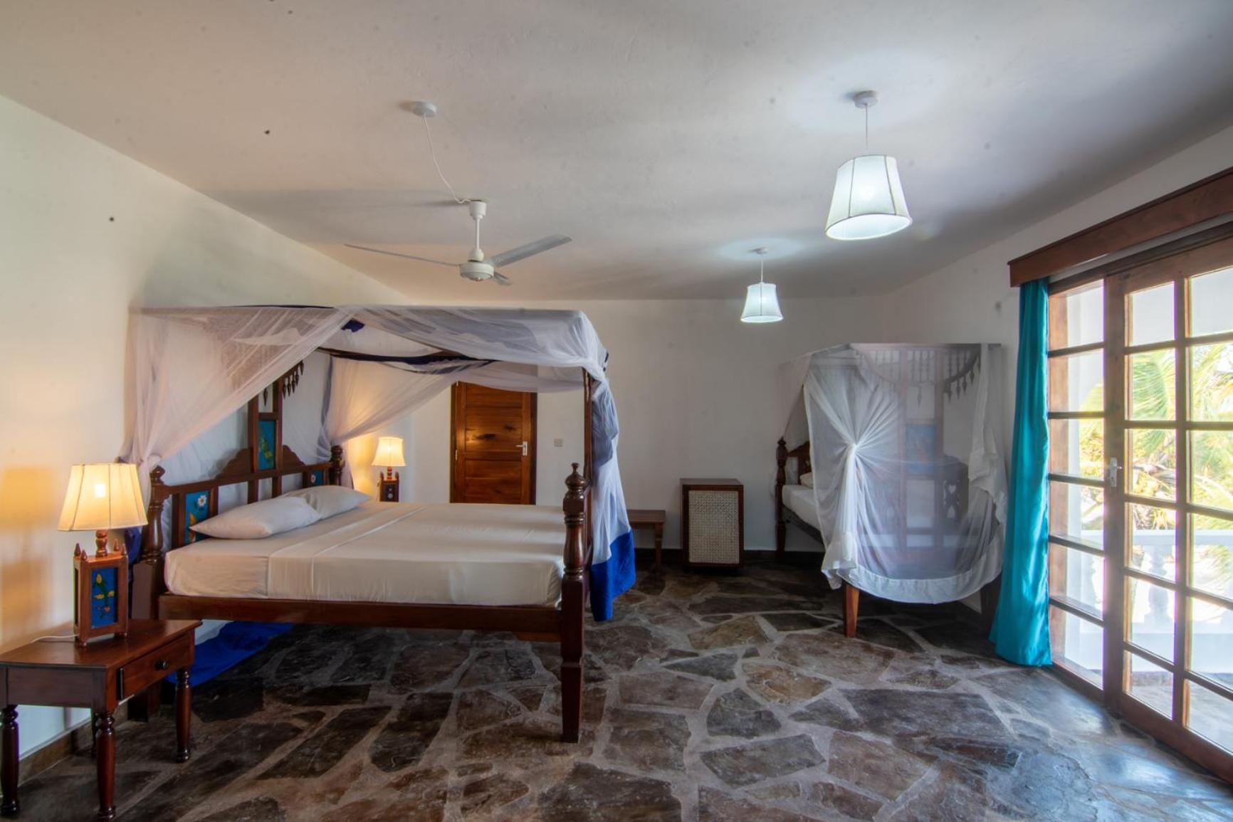 Jacaranda Beach Resort Watamu Exterior photo