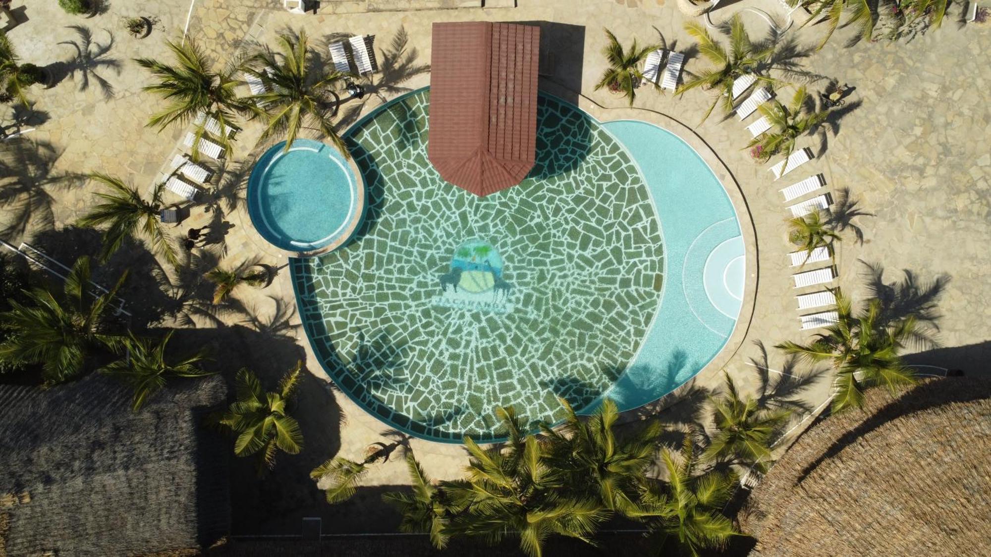 Jacaranda Beach Resort Watamu Exterior photo