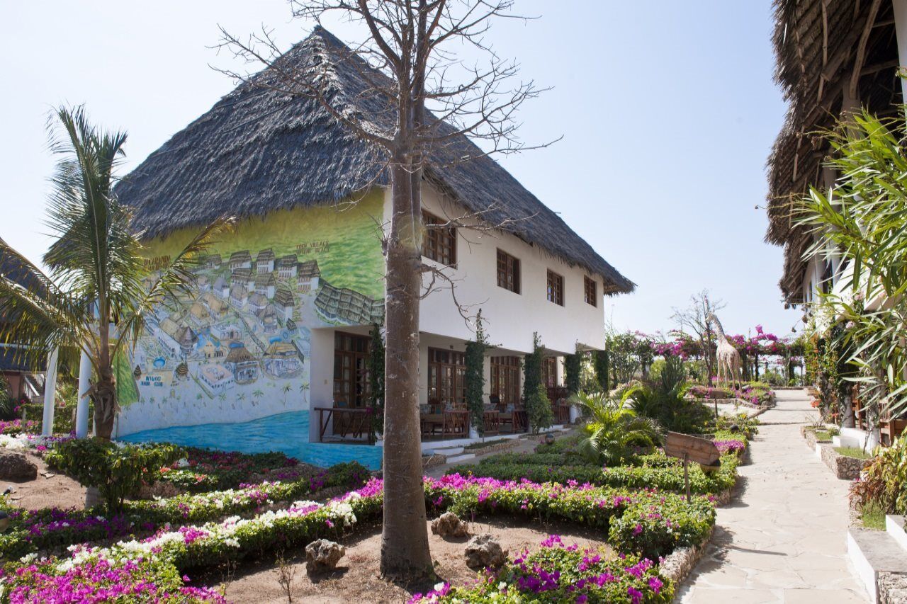 Jacaranda Beach Resort Watamu Exterior photo