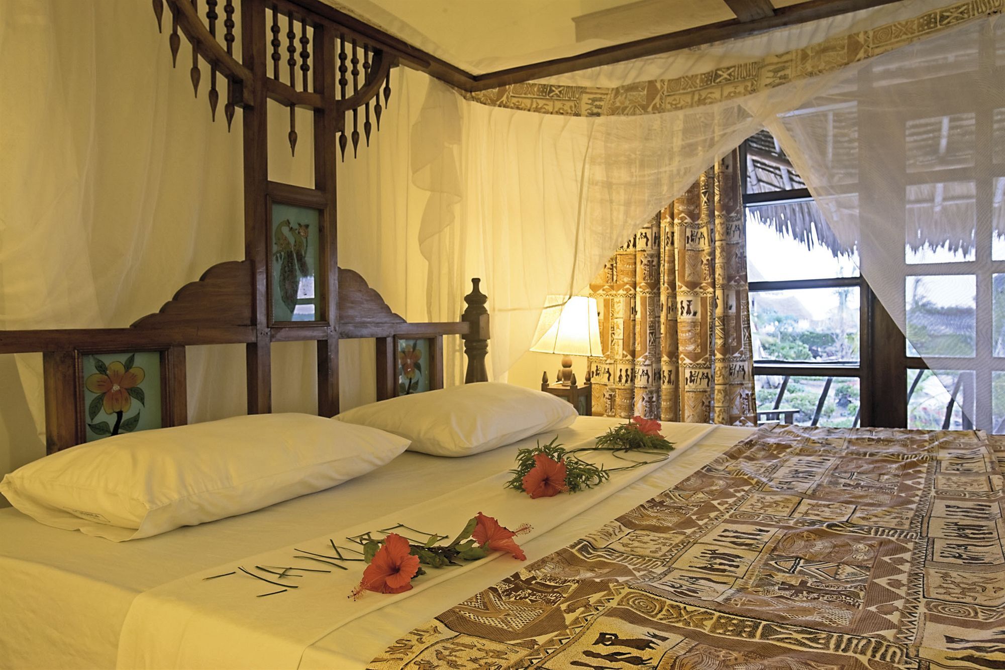 Jacaranda Beach Resort Watamu Exterior photo